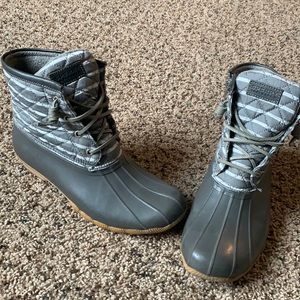 Sperry topsider boots